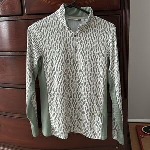 New w/o tags size S KJUS SpF 50+ Pullover with 1/4 Zip, Excellent Condition!